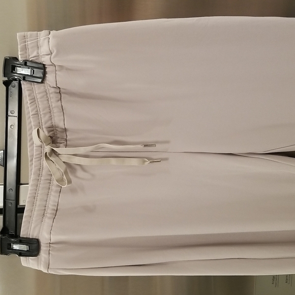 💕JOIE💕 Elastic Waisband Drawstring Lounge Pants Light Beige Neutral Small NWOT - Picture 3 of 9